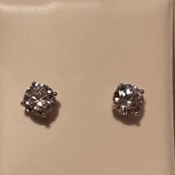 2 PAIRS .925 Sterling Silver CZ Diamond Stud Earrings * 1 DAY SALE * - Picture 7 of 12